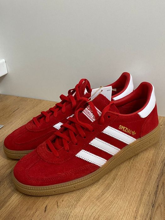 Продам новые кеды