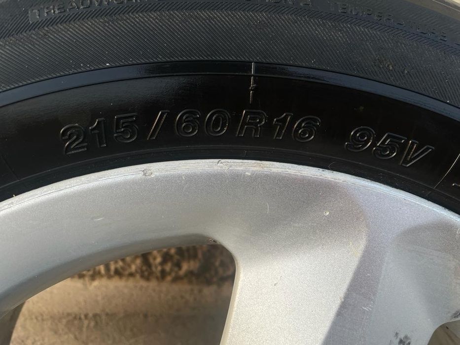 Автошина с титановым диском