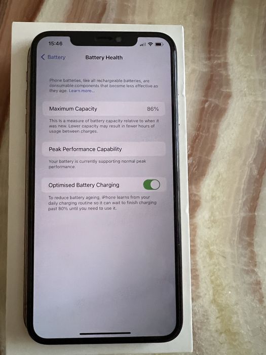 Продавам iPhone XS max Gold 512 GB