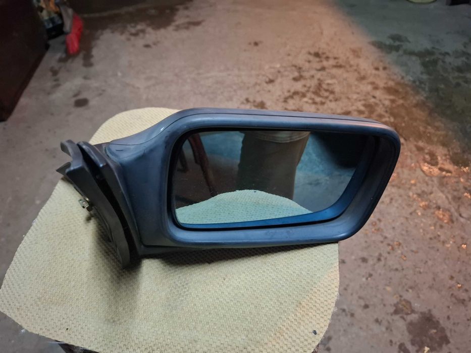 Огледала за BMW e36 оригинални.