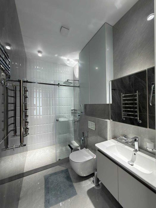 Продам 2х ком кв-ра на ул Сайрам! Арендатор 800у.е Ор-р Буз базар!ID09