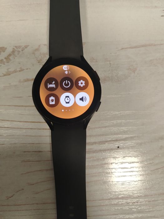 Часы смарт WATCH4 продам!