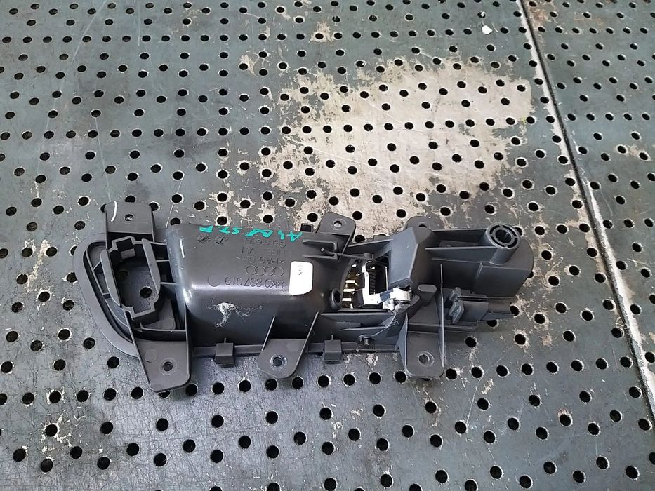 Maner interior usa stanga fata audi a4 b8 8k 8k0837019