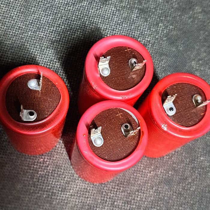 Кондецаторы 50v 5000mf Teslo