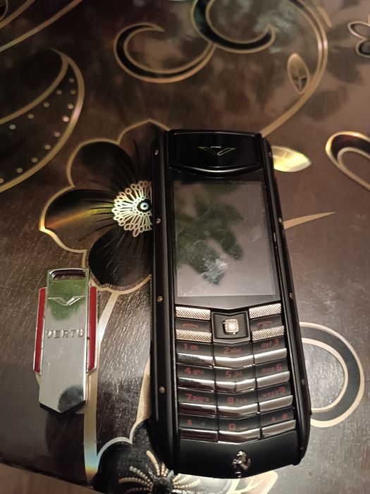 Vertu Ferrari A-000378, Limited