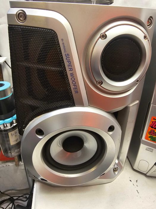 Combina muzicala Panasonic SA-AK44 + SB-AK44 185W hungary nu china Aux si tuner functionale, cd defect caseta functioneaza partial
