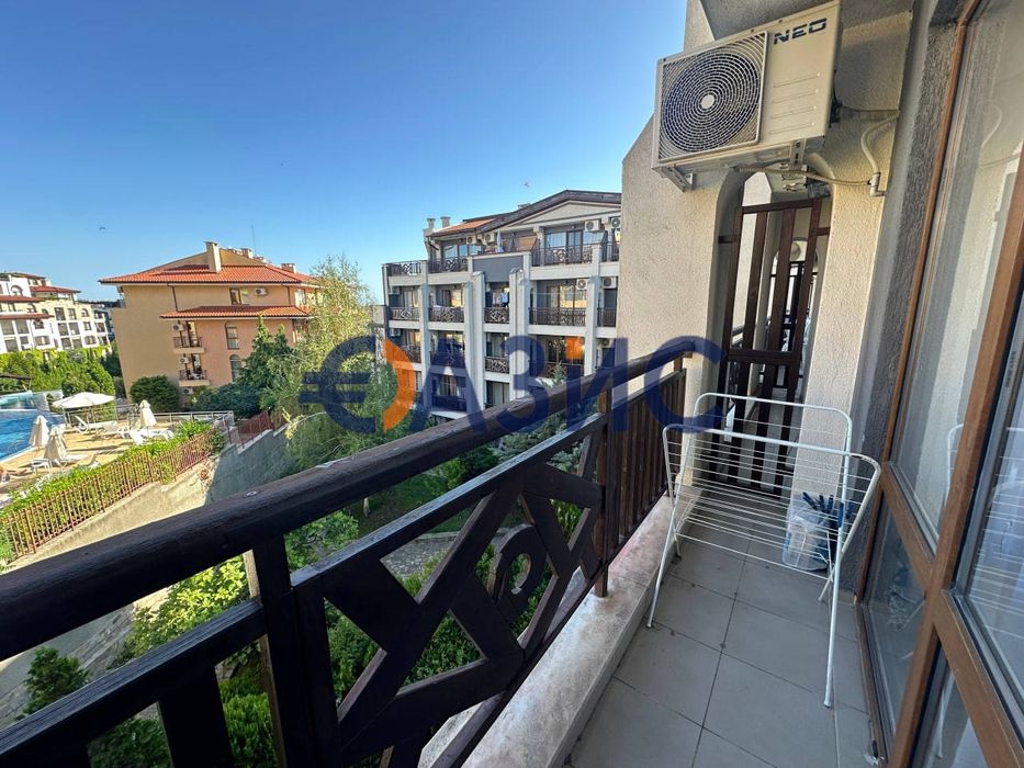 Продава се Едностаен апартамент в Свети Влас - 41 кв.м за 1342 €/кв.м - Снимка #8