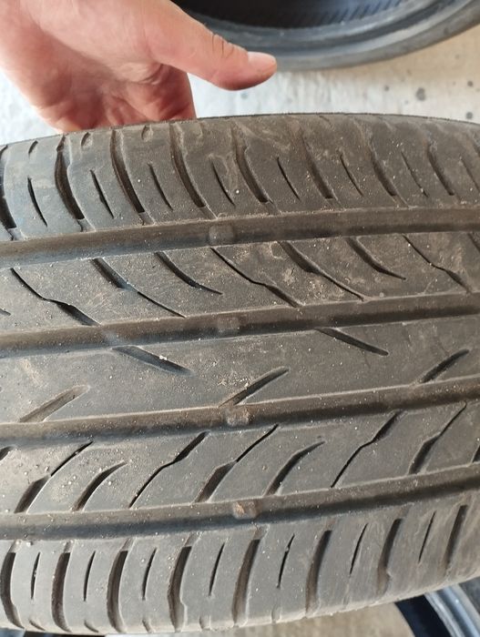 Употребявани автомобилни гуми, летни,  225/45/17