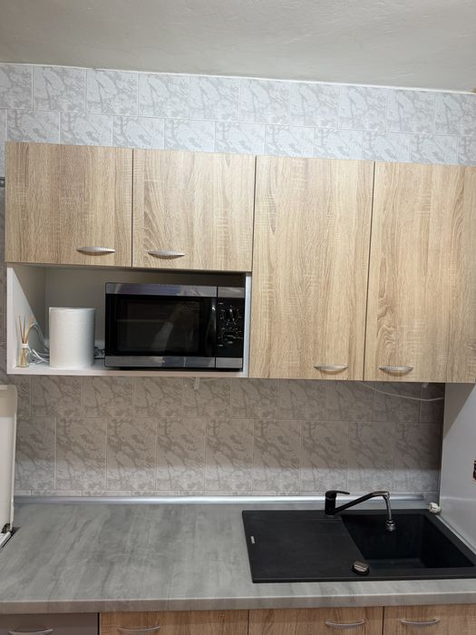 Mobila bucatarie 160 x 160 + 53 (partea de sus)