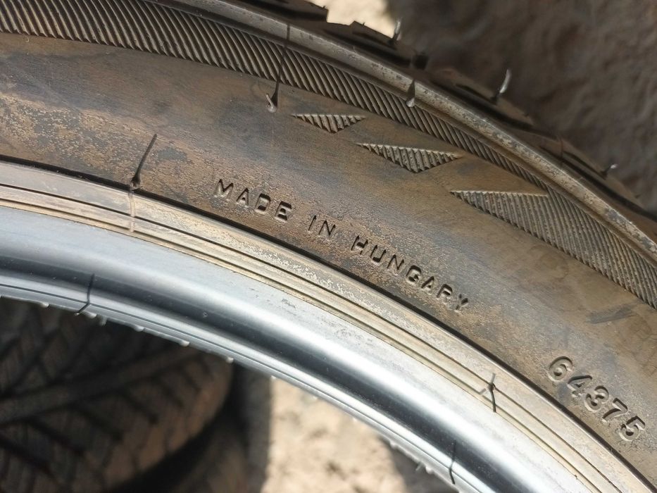 1 Нови зимна гума 215/45R18 Bridgestone Blizzak LM-32 XL 93V XL с борд