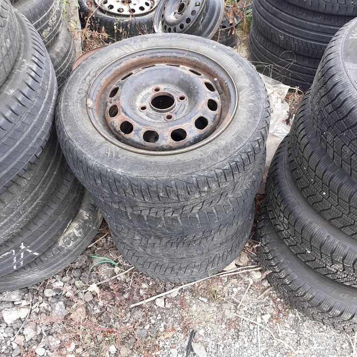 4 jenți  14 inch cu tot cu cauciucuri