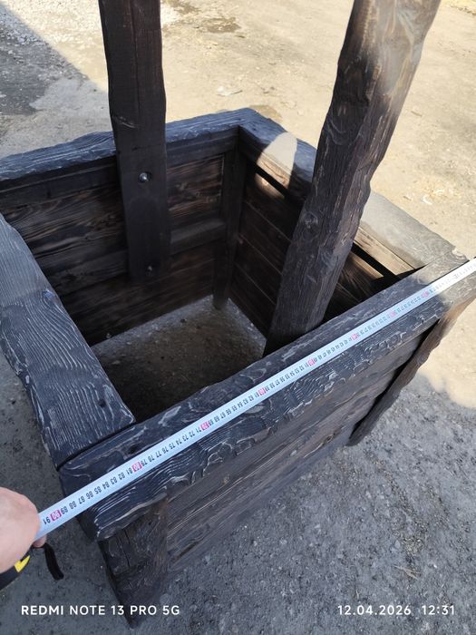 Колодец из дерева декоративный