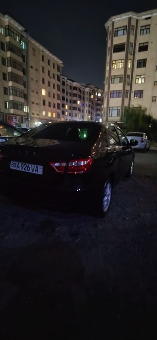 Lada Vesta 1.6 kros diskda
