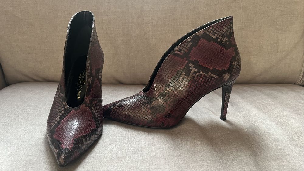 Ghetute lux, piele sarpe, piele integral, Bruglia Italia, mar 38