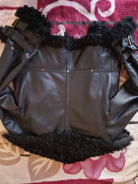 Дамско кожено яке