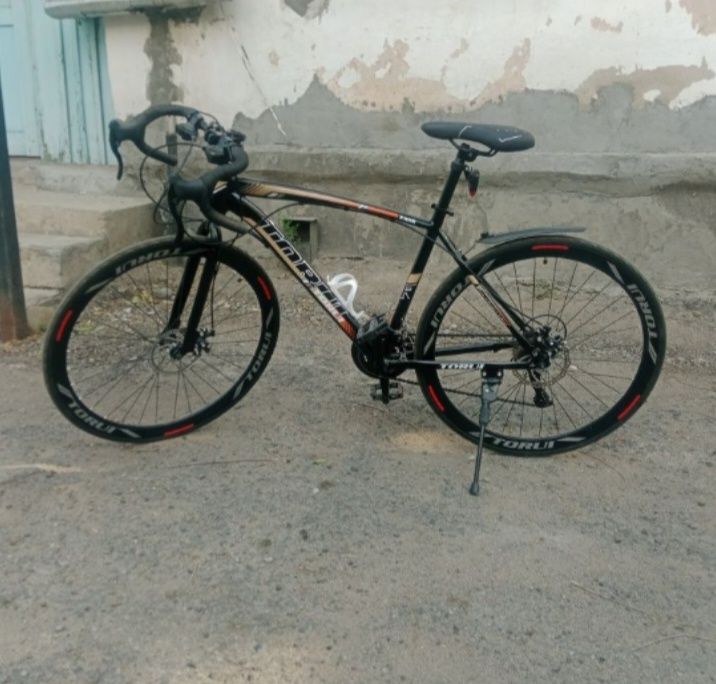 Шоссейный велосипед