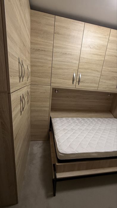 Dormitor pe comandă cu pat rabatabil  pentru camera mica bloc