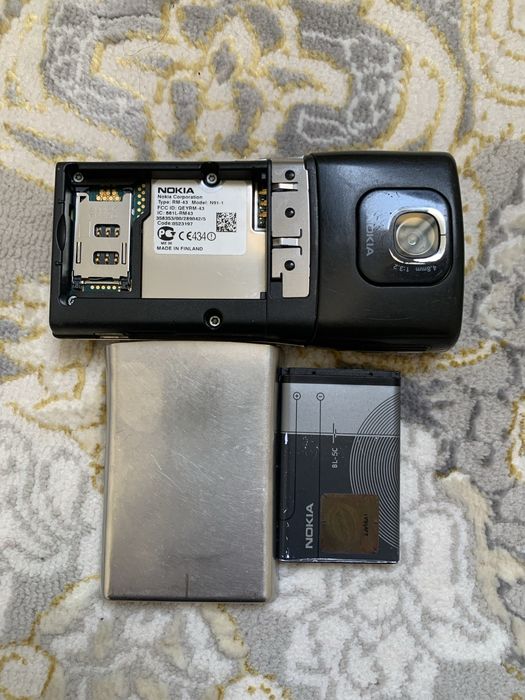 Nokia N91 smartfon retro