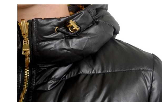 Дамско пухено яке Версаче.