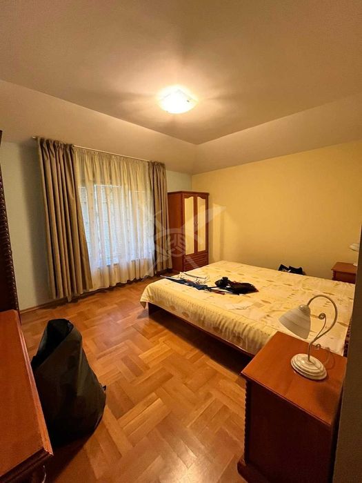 Продава се Къща в Бургас, Ветрен - 462 кв.м за 1191 €/кв.м - Снимка #4
