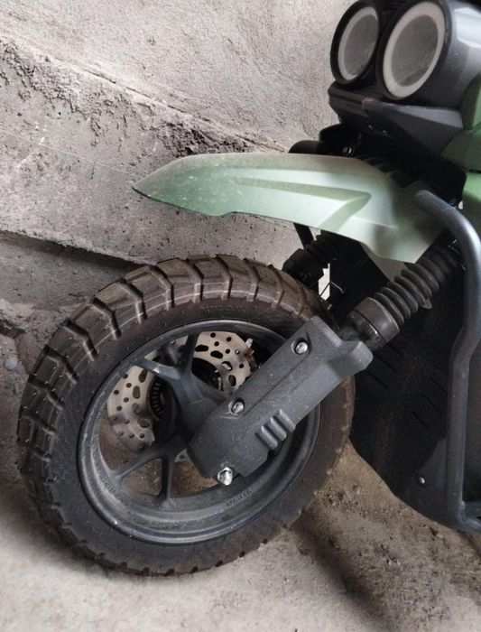 Скутер TAHK новый