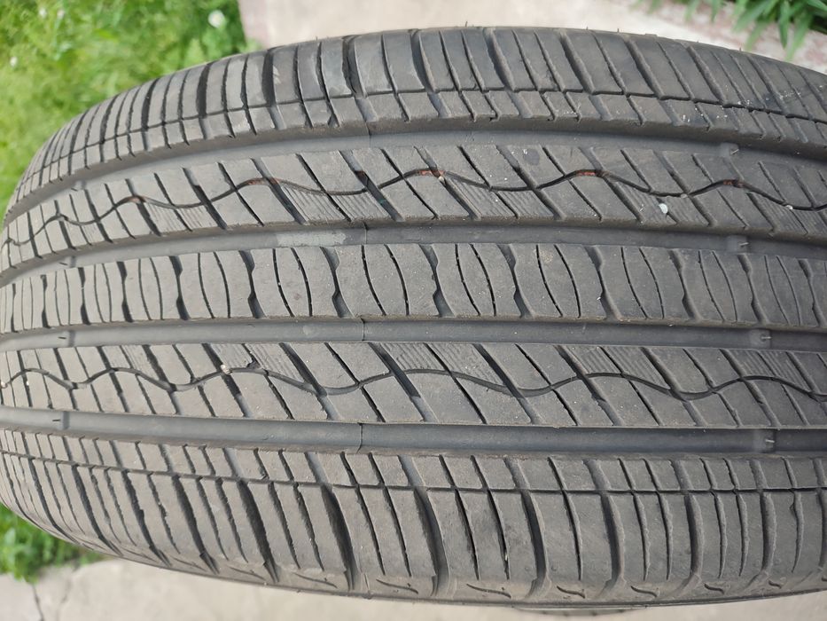 Шины Kumho 255/55R18 98H