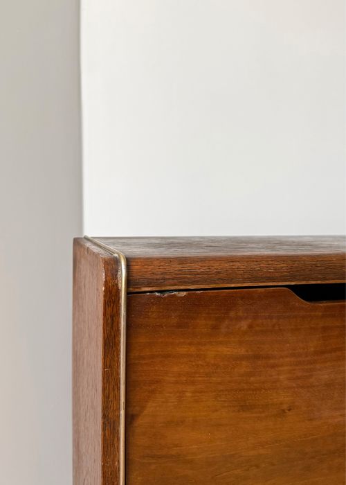 Сервант и бельевая тумба