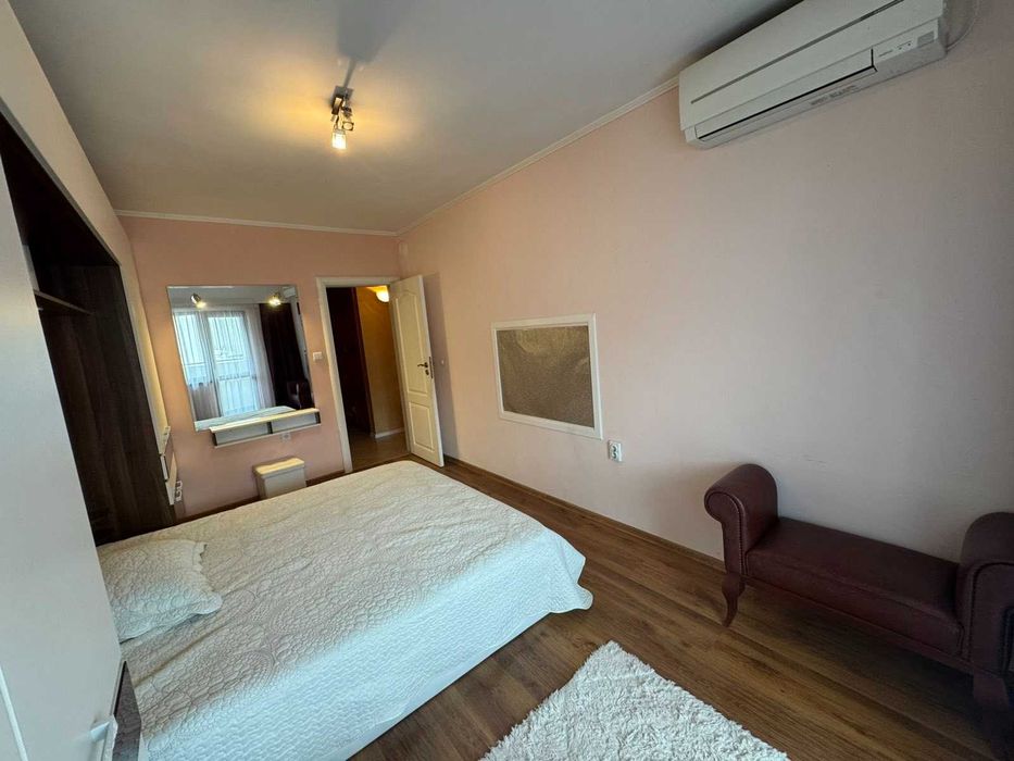 Продава се Тристаен апартамент в Бургас, Възраждане - 101 кв.м за 2278 €/кв.м - Снимка #11