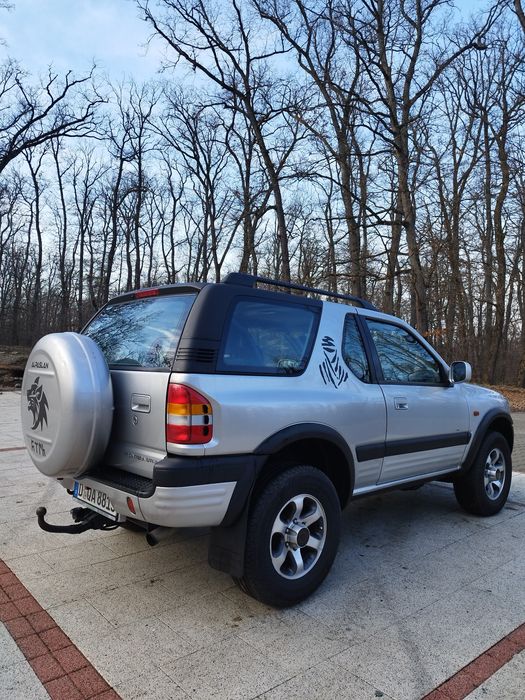 Opel Frontiera DTI 16v RS 4x4 4x2