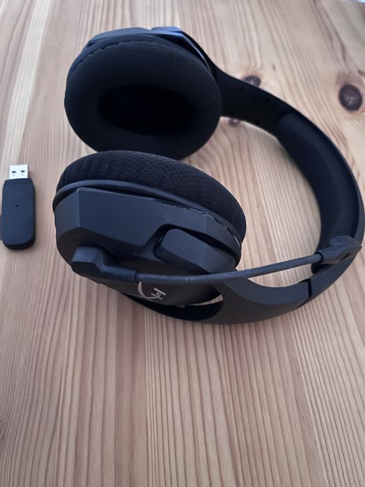 Casti gamning HyperX Cloud Stinger Core Wireless ca nou cu cutie