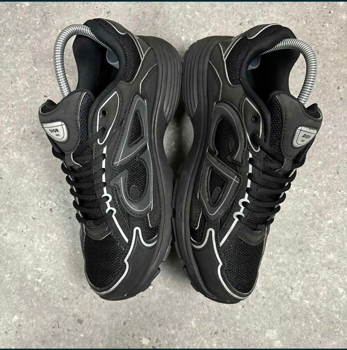 Dior b30 triple white