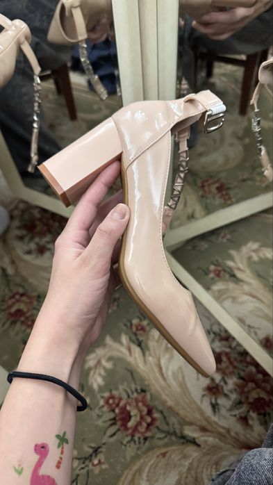 продам туфли 37