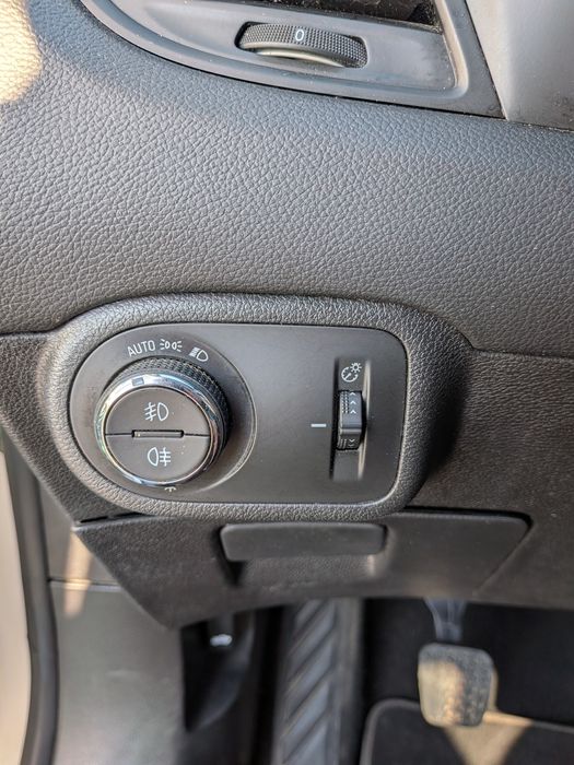Vând Opel Zafira C Tourer 2.0 cdti 170 CP an 2017 - 7 locuri.