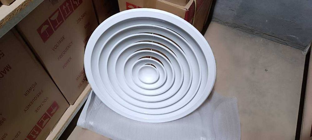 Aлюминиевые вентиляционные решётки  Диффузор размеры 60*60