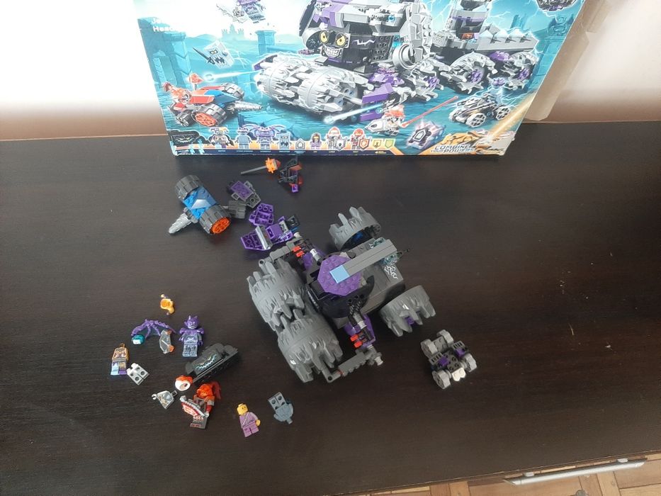 Конструктор Lego Nexo Knights Штурмовой разрушитель Джестро 70352