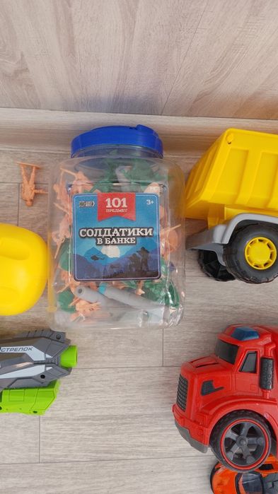 Продам игрушки срочно