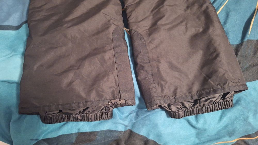 Pantaloni de ski