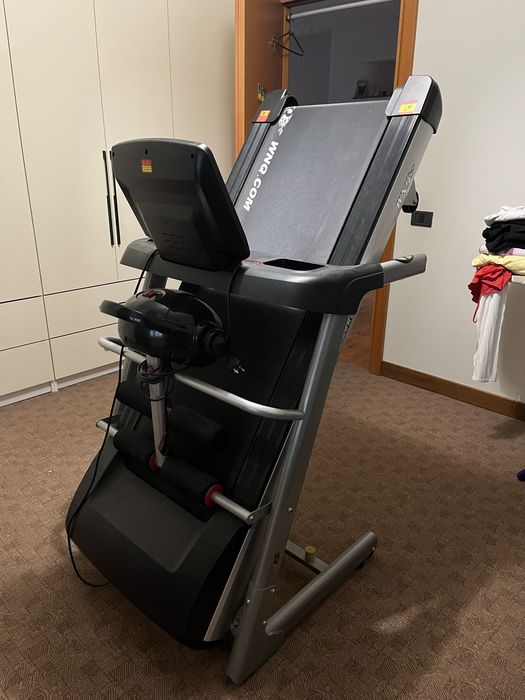 Беговая дорожка WNQ F1-3000R