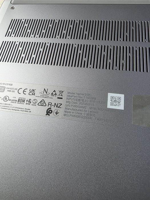 Lenovo IdeaPad Flex 5 14ABR8