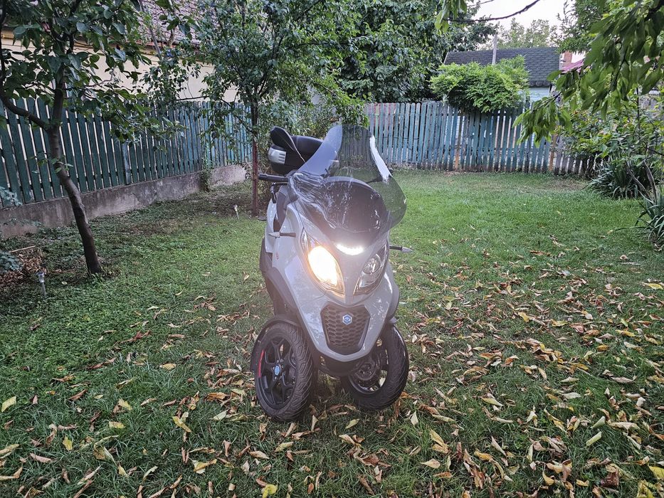 Scuter Piaggio MP3 350 2018 - categoria B