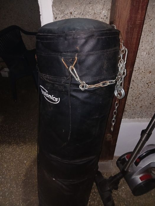 Боксова круша за продажба