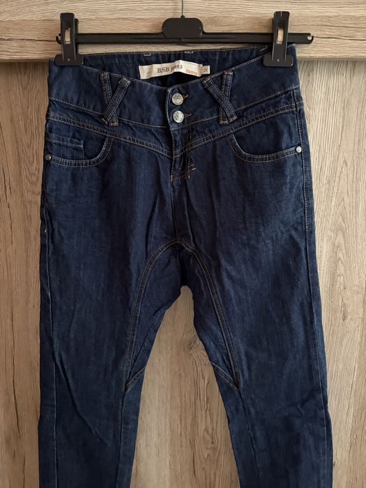 Подарявам Нови дамски дънки на марката BSB jeans размер XS