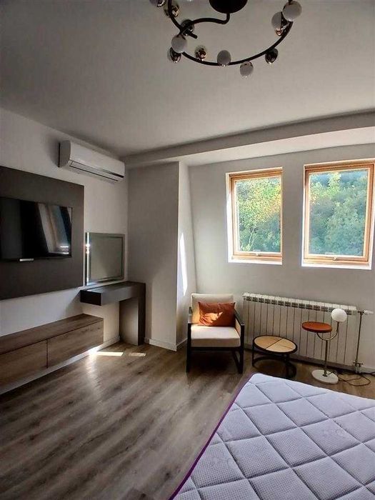 Дава се под наем Тристаен апартамент в Бургас, Възраждане - 90 кв.м за 351.9 € - Снимка #3