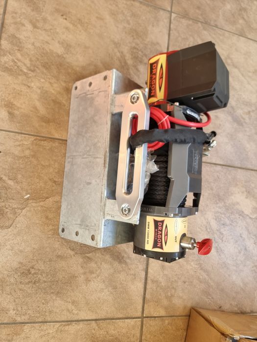 Suport troliu Manual/Automat pentru  platforma/trailer