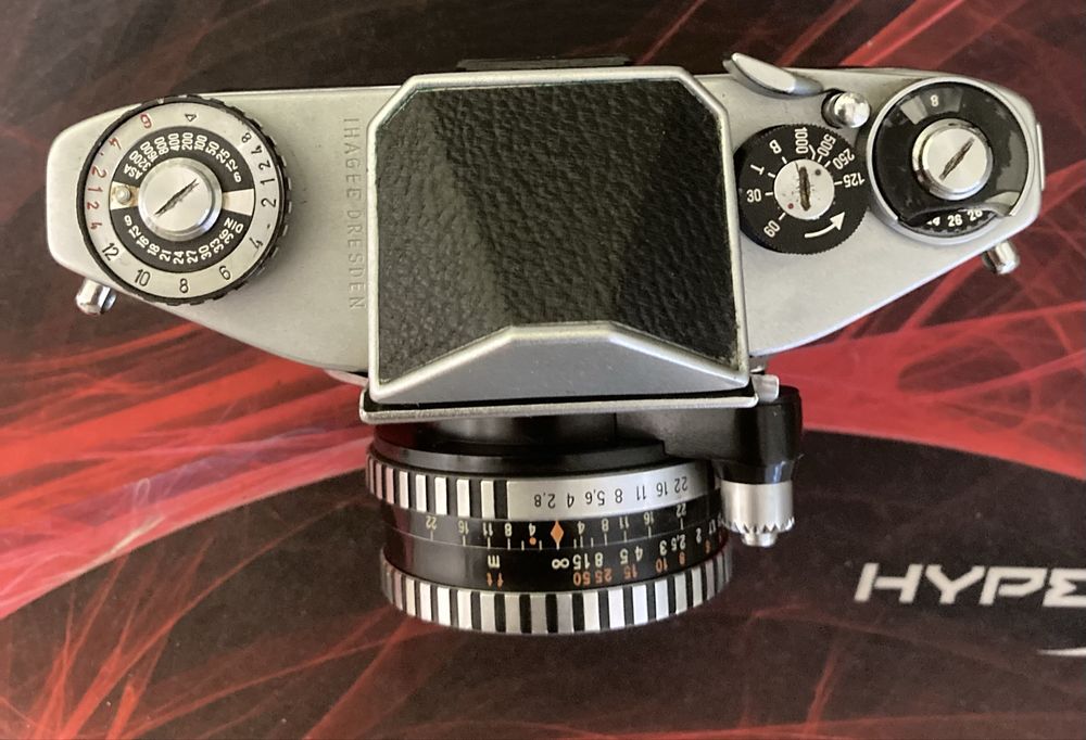 Фотоапарат Екзакта_Exakta_vx1000