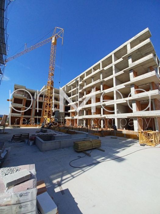 Продава се Двустаен апартамент в Бургас, Славейков - 64 кв.м за 1588 €/кв.м - Снимка #2