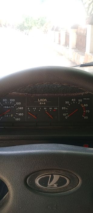 Niva 4×4 sotiladi