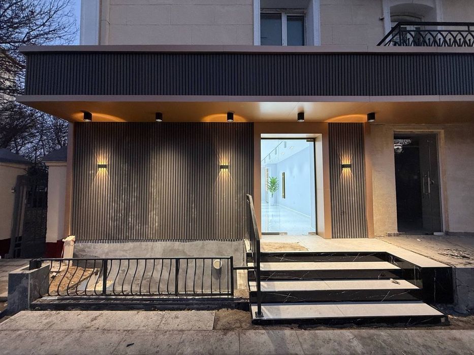 Продаётся помещение в Ул Шота Руставели Ор Аския Базара