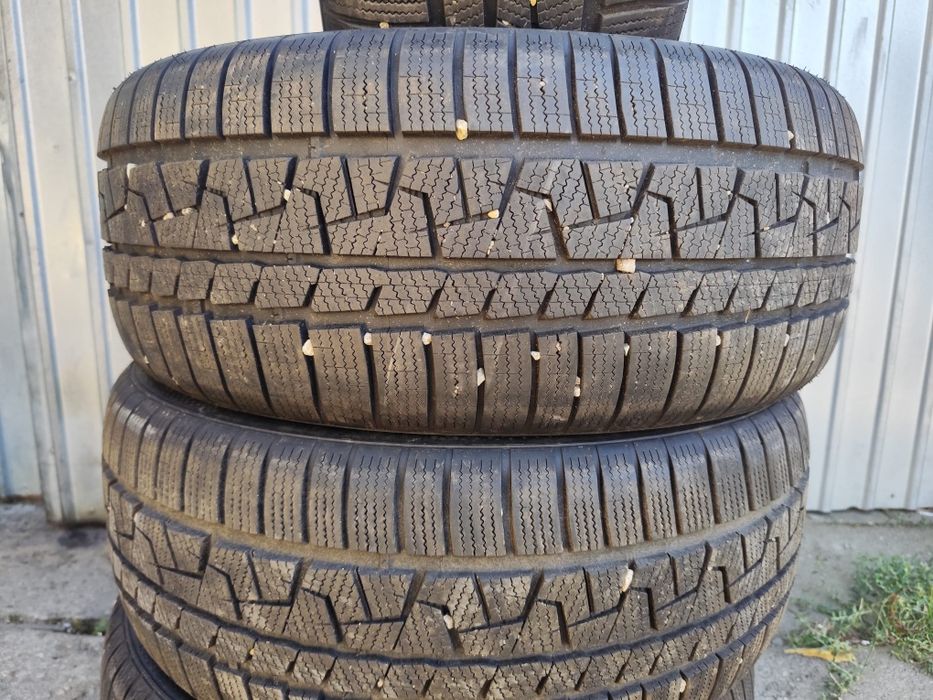 Anvelope 235 50 R18 iarna  dot 2023