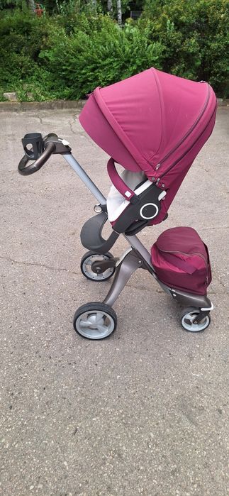 Продавам бебешка количка Stokke (летен/зимен кош и столче за кола ISOFIX )